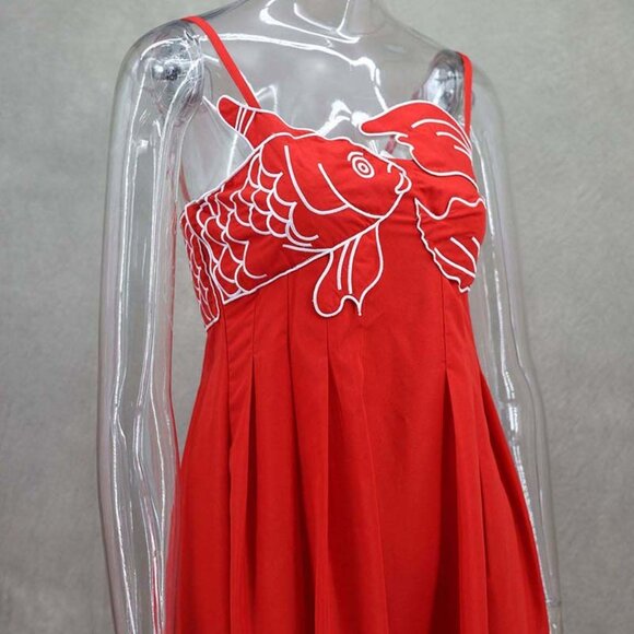 NEW! BEAUTIFUL SOLID KOI FISH PLEATED RED DRESS NEW - Picture 14 of 15